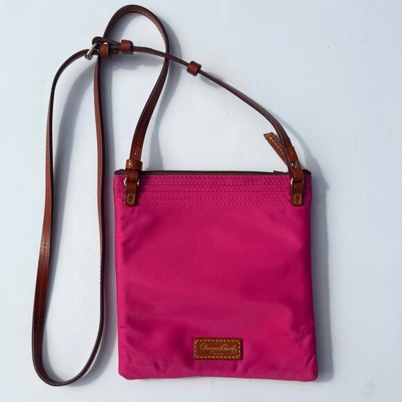 Vintage Dooney & Bourke North South Triple Zip Crossbody – Pink Nylon - Picture 6 of 12